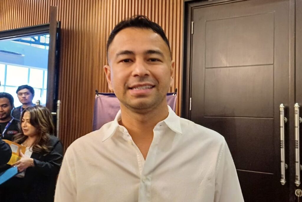 Biodata Lengkap Raffi Ahmad