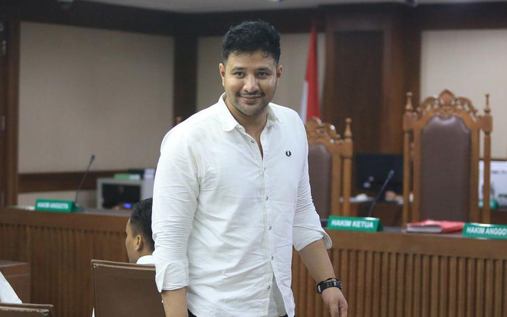 Ammar Zoni Resmi Kembali ke Lapas Nusa Kambangan