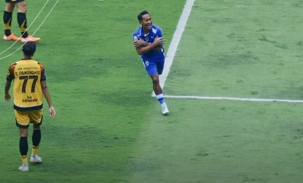 Live Streaming Persija vs Persib dan Cara Menontonnya