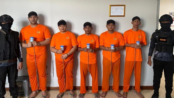 Ammar Zoni Kembali ke Nusakambangan