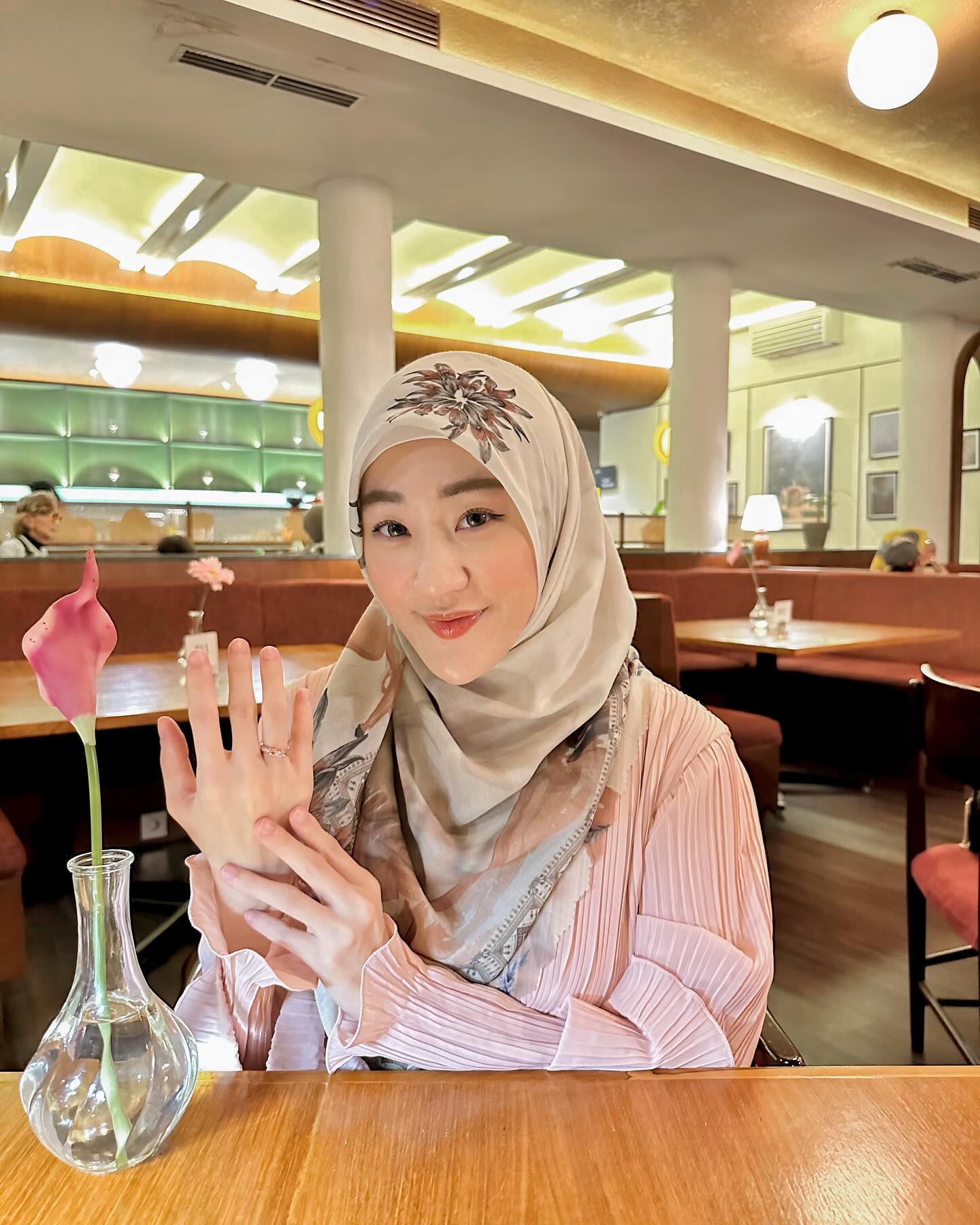 Profil Larissa Chou Terbaru 2026