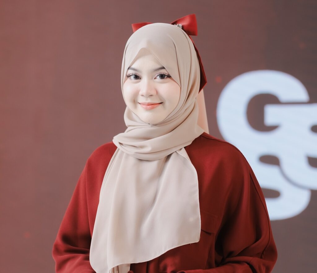 Identitas Daerah dan Asal Kota Unaa