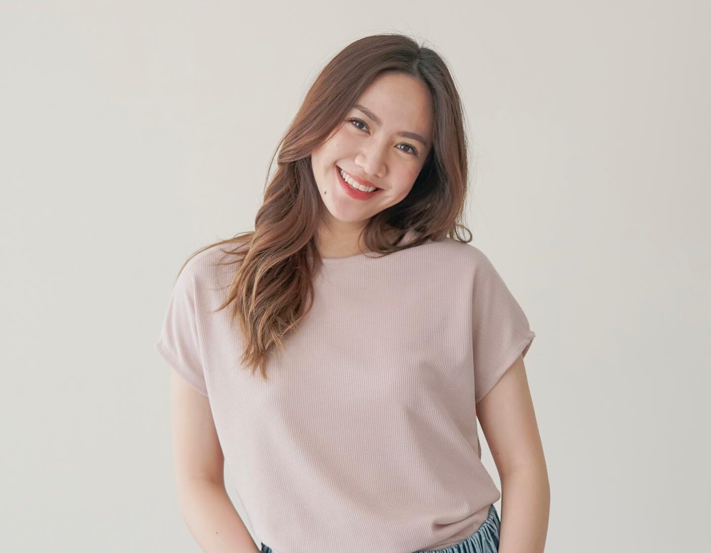 Biodata Lengkap Shania Junianatha